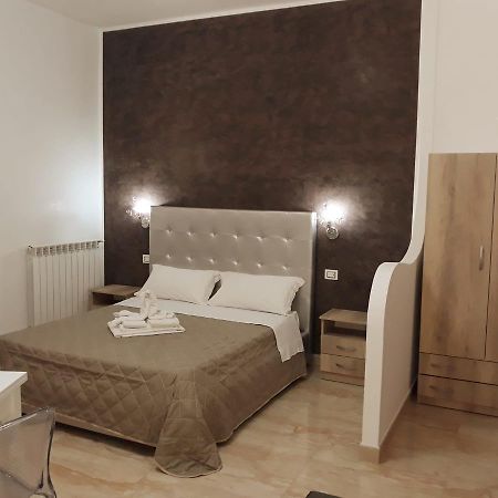 Aparthotel Il Vittoriano à Porto Cesareo Extérieur photo